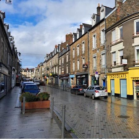 L'Ecrin Medieval Fougeres Bagian luar foto